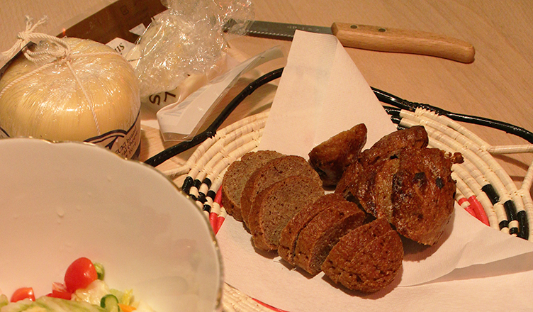 rye bread by 木のひげ, provolone & natural snackers by 木次乳業 LifeStying by edochiana